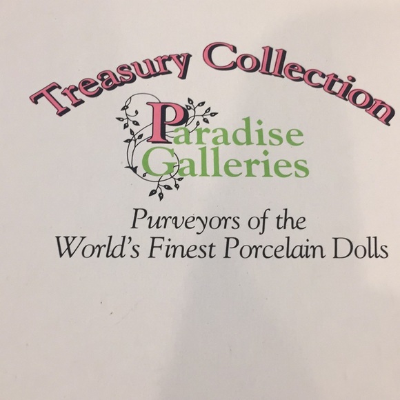 Paradise Galleries Snow White A premier Edition - Picture 7 of 8